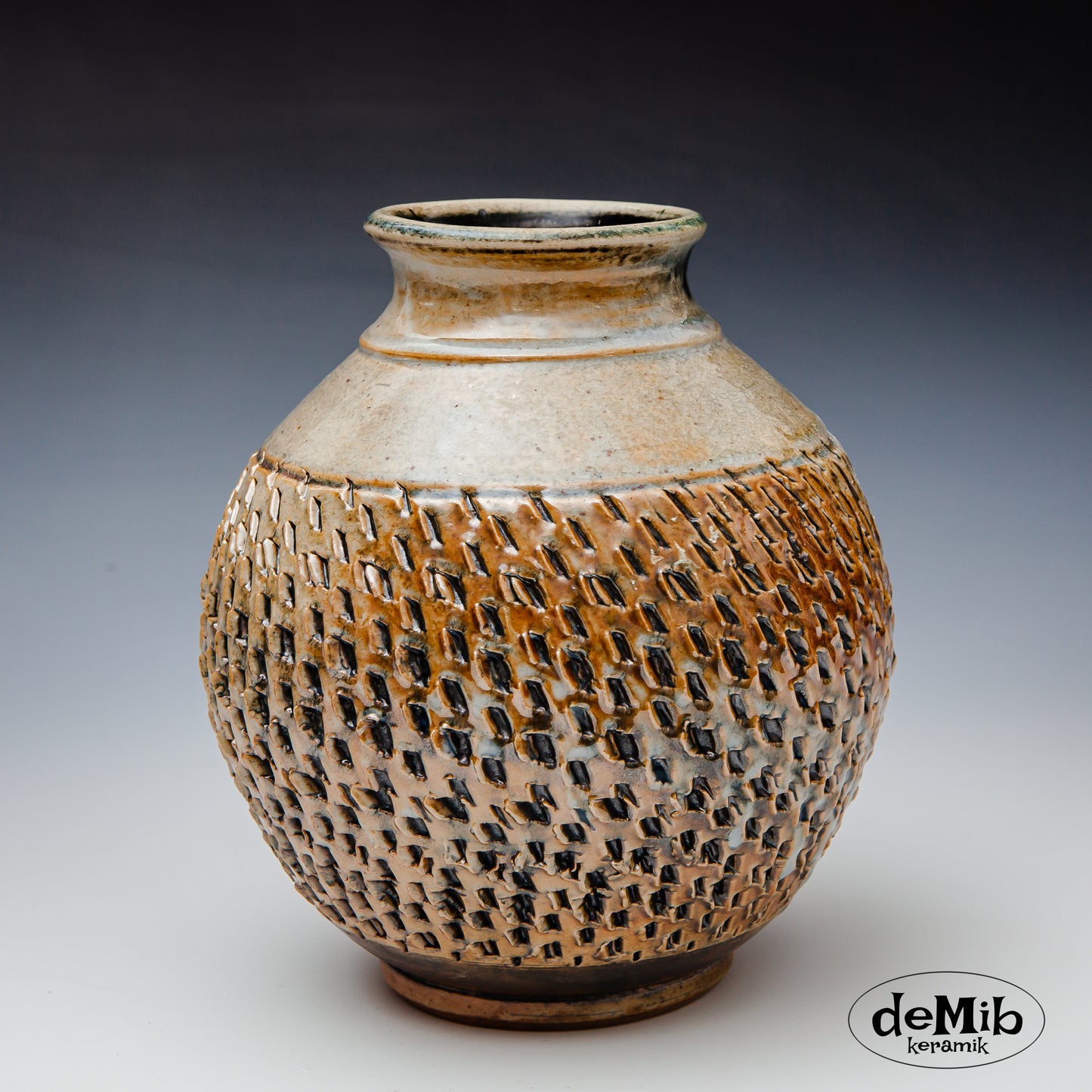 Textured Woodfired Vase (20 cm)