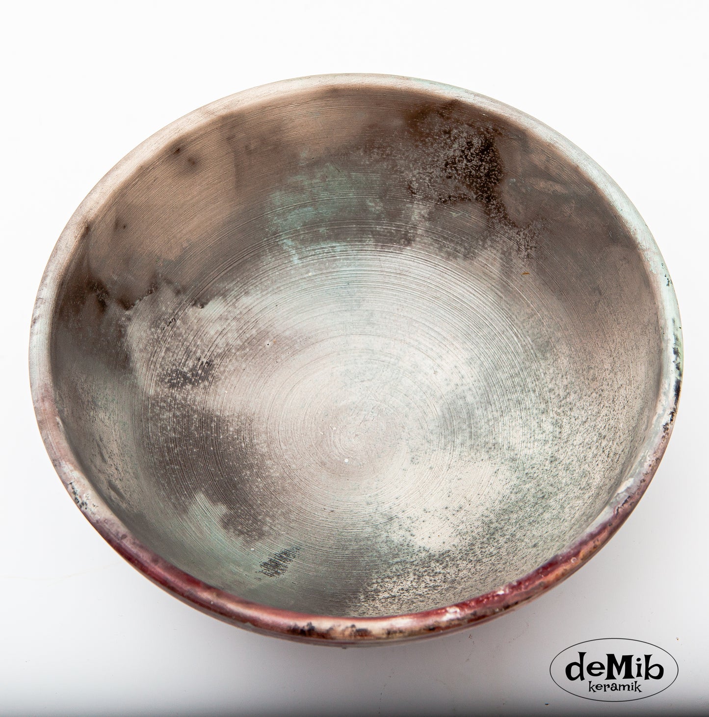 Gray Pit Fired Bowl in Porcelain (22 cm wide)