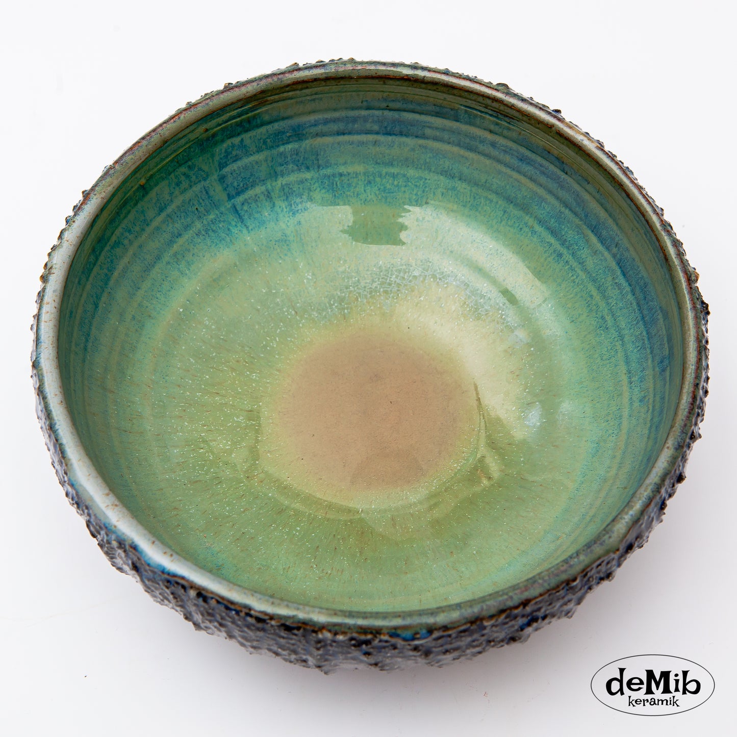 Large Strong Textured Bowl with Floating Blue Glaze (21 cm)