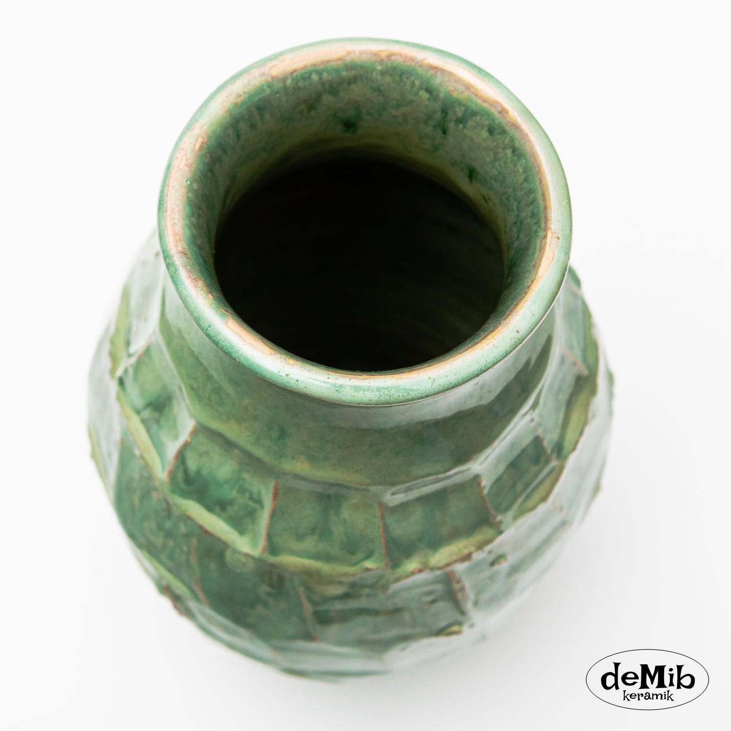 Green Carved Stoneware Vase (27 cm)