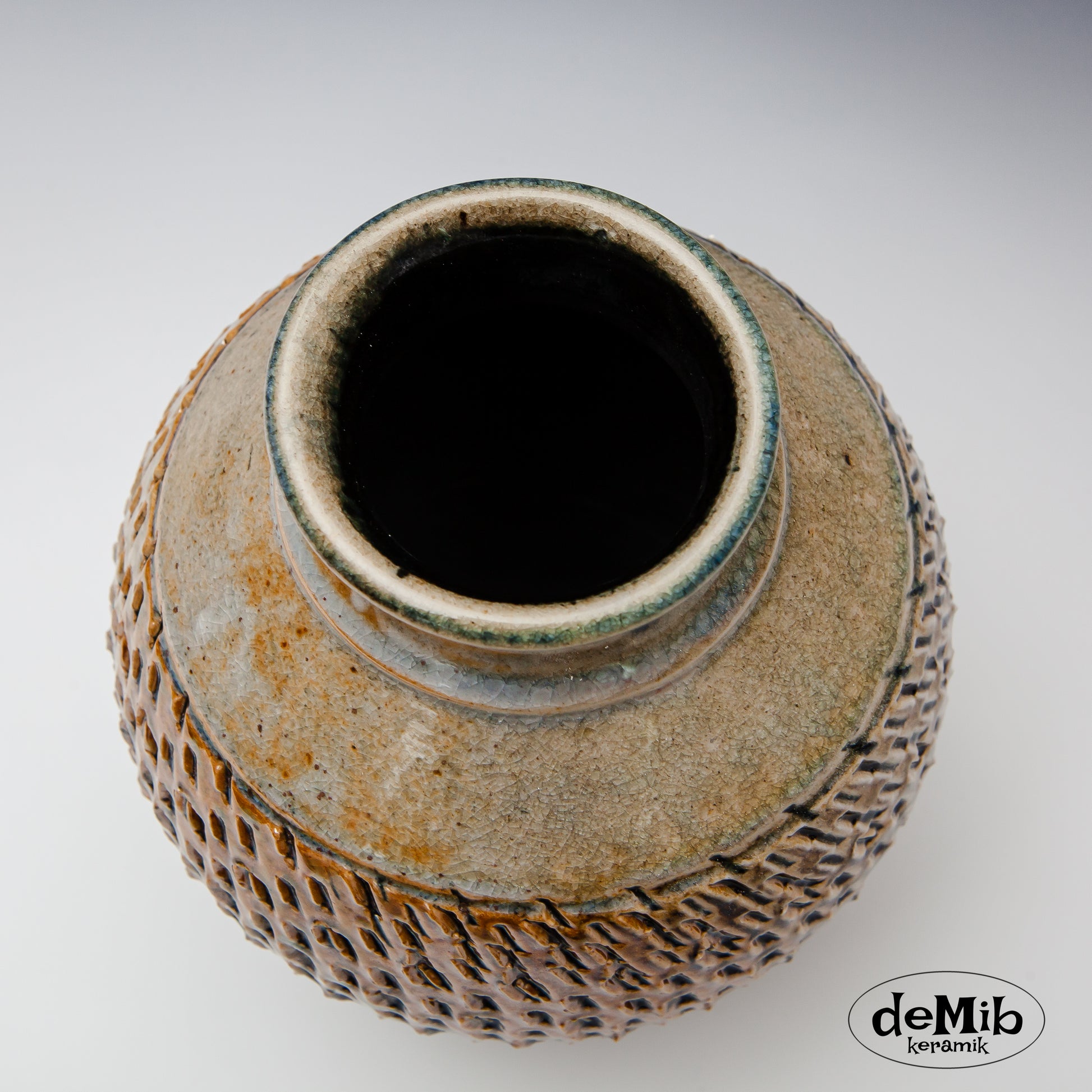 Textured Woodfired Vase (20 cm)