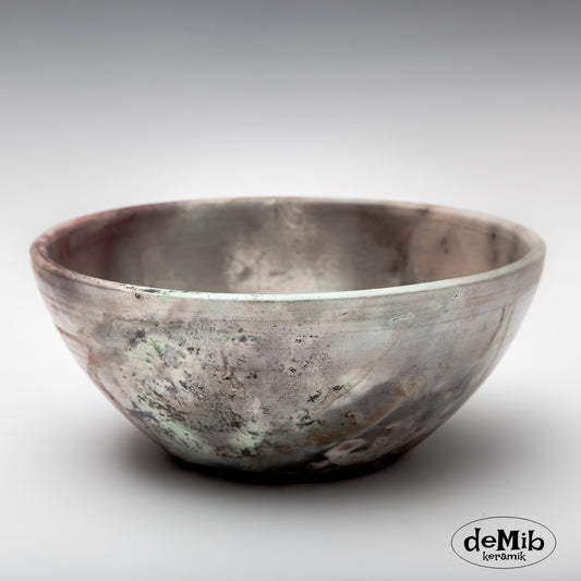 Gray Pit Fired Bowl in Porcelain (22 cm wide)
