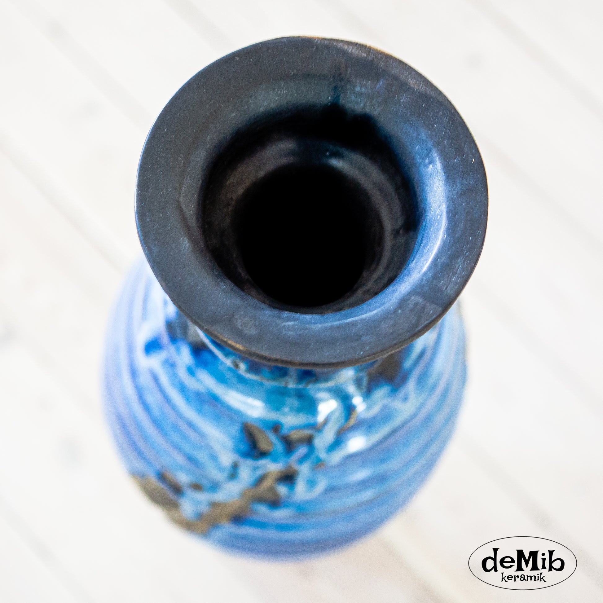 Tall Floating Blue Floor Vase (62 cm)