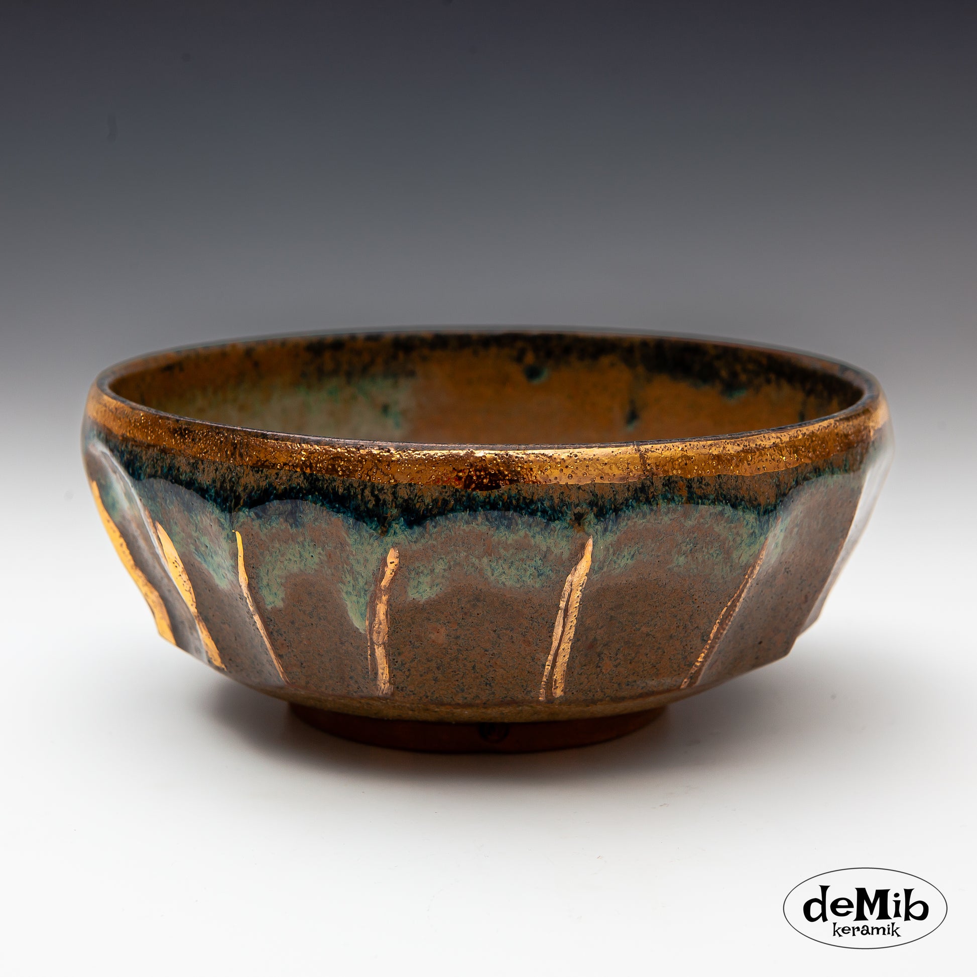Facet Bowl with Floating Blue and Gold (19 cm)