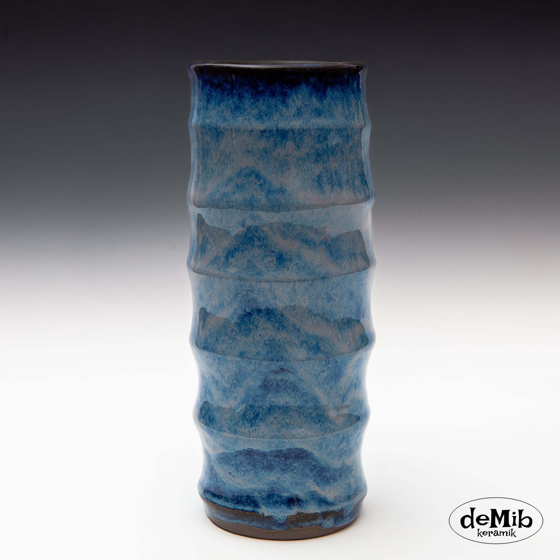 Floating Blue Bamboo Vase (22 cm)